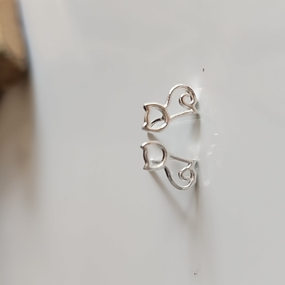 Fashion Jewelry Jewelry - 925S Adorable Petite Kitten silhouette Stud minimalist Earrings